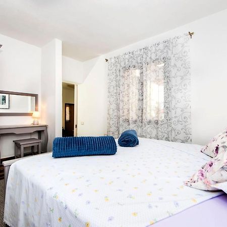 Apartments Karmen Ровинь Экстерьер фото